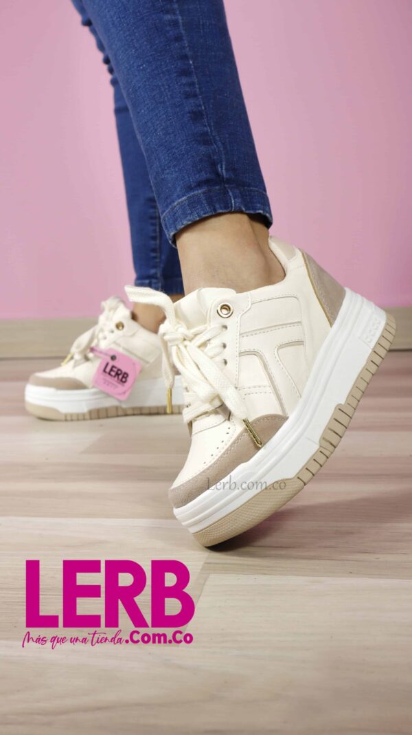 TENIS BEIGE FLEX CASUALES - Imagen 3