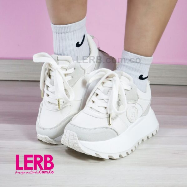 TENIS COMPAS CREMA