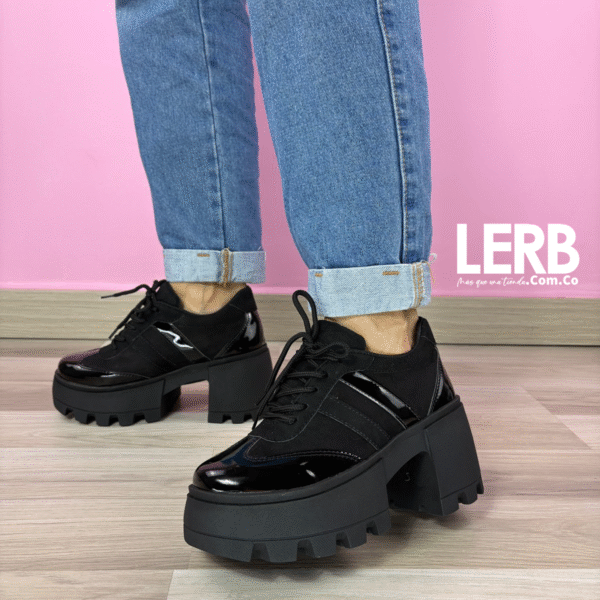 MOCASINES SPACE NEGRO