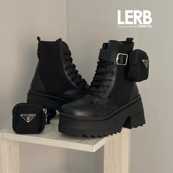 BOTINES BOLSO NEGROS