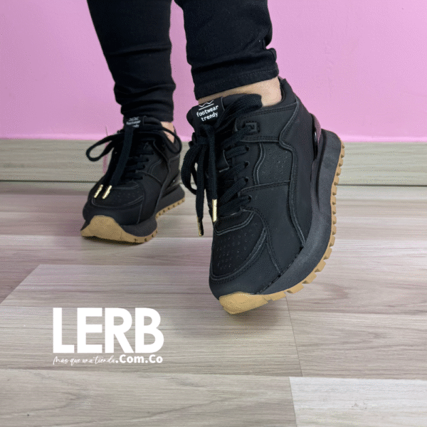 TENIS RUNNER AIR FAST NEGRO