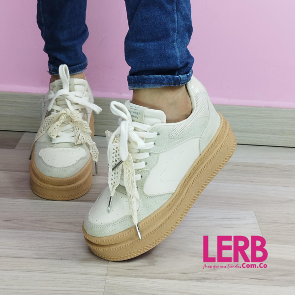 TENIS LACE BEIGE