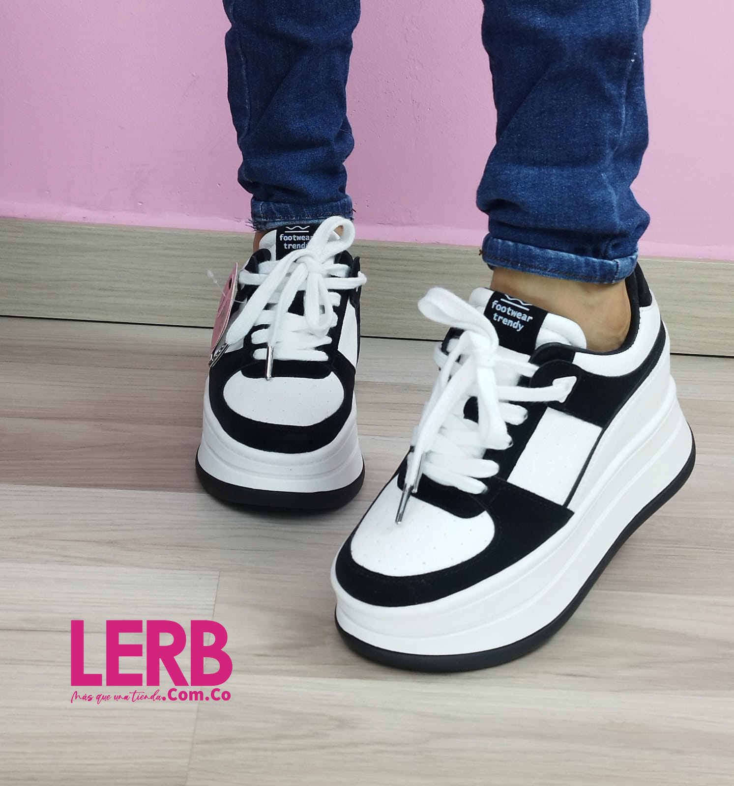 TENIS NASH LITE BLANCO Y NEGRO